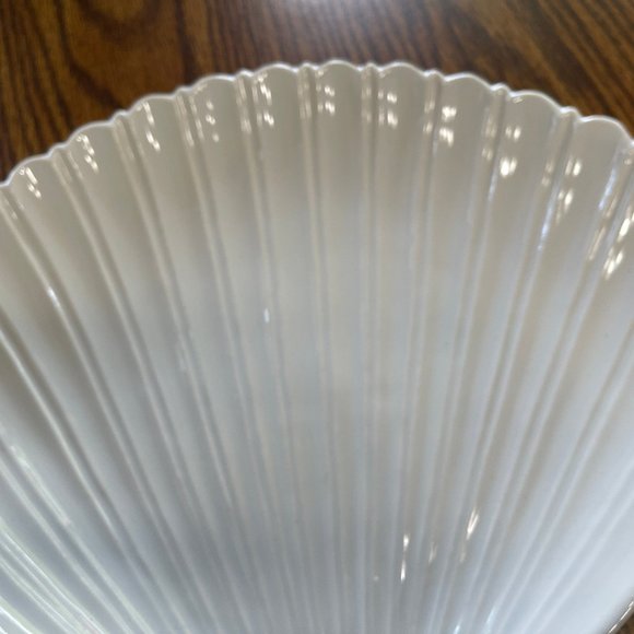 Shell Shaped Scalloped White Ceramic Serving Dish Platter Large 14" Giftcraft - Picture 4 of 13